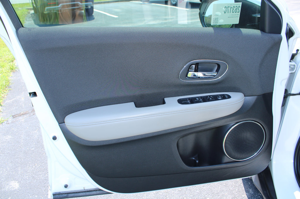 Used 2022 Honda HR-V EX image 30
