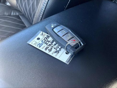 Used 2022 Mitsubishi Outlander SEL AWD/4WD image 11