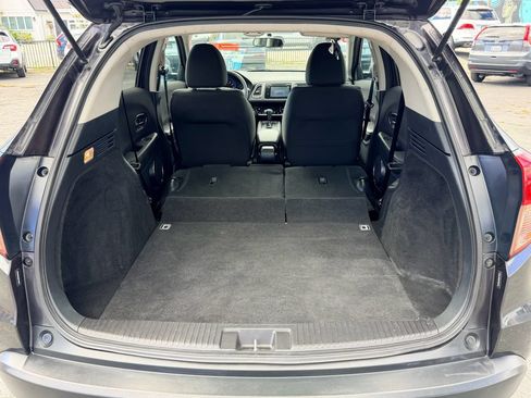 Used 2016 Honda HR-V EX image 19