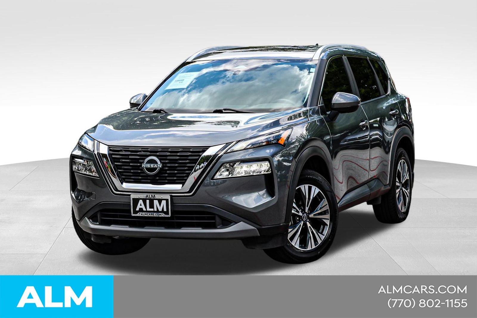Used 2023 Nissan Rogue SV w/ SV Premium Package FWD image 1