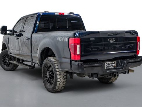 Used 2022 Ford F250 Lariat w/ Black Appearance Package AWD/4WD image 8
