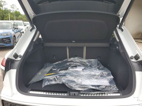 New 2026 Audi Q3 quattro 2.0T AWD/4WD image 15