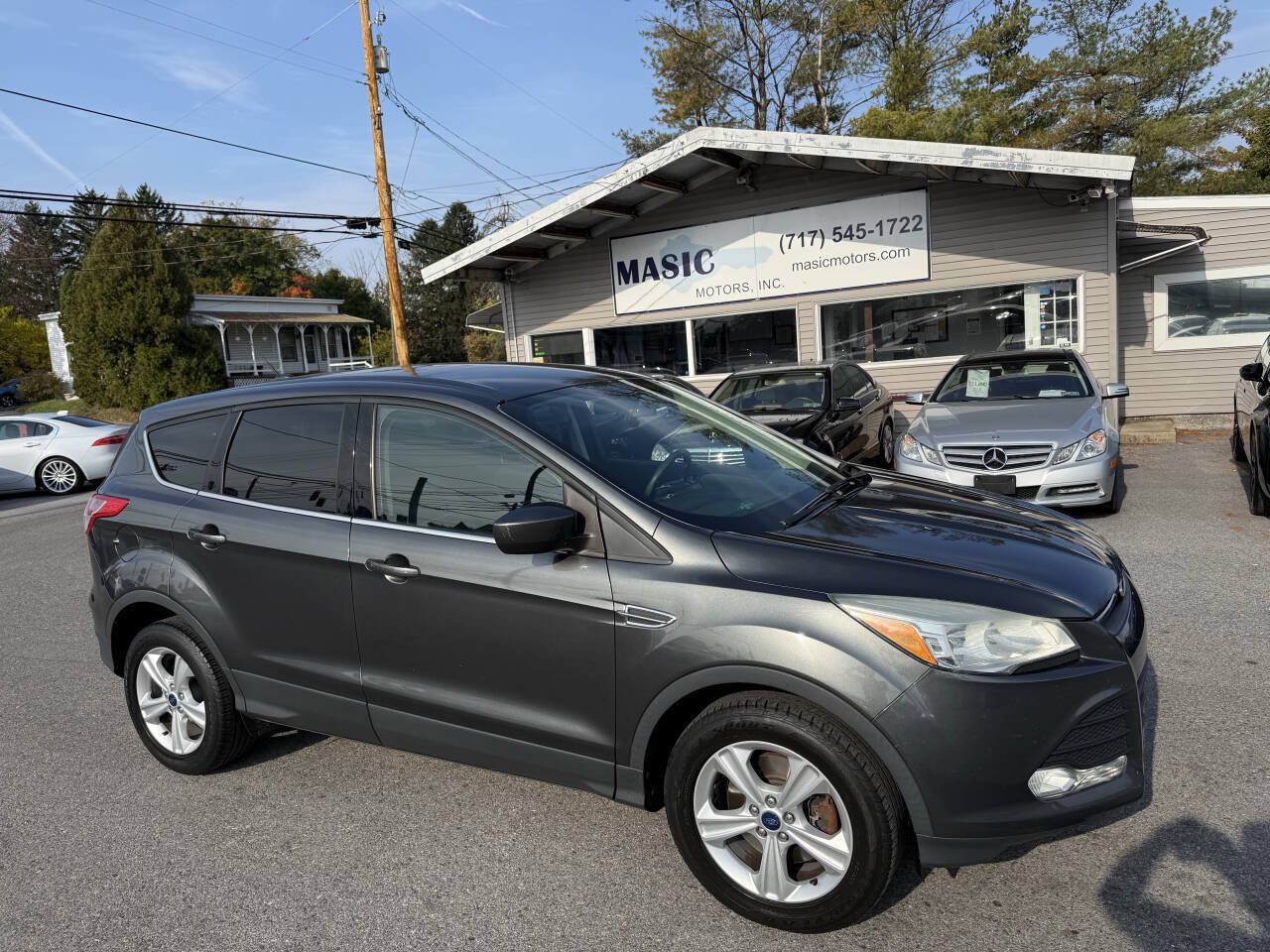 Used 2015 Ford Escape SE AWD/4WD image 28
