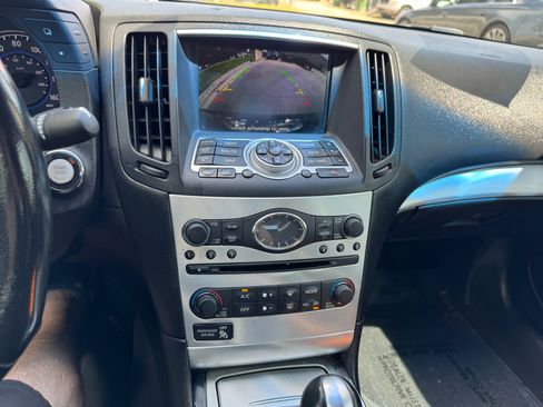 Used 2013 INFINITI G37 Sport w/ Premium Pkg image 34