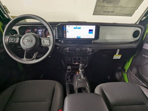 New 2026 Jeep Gladiator Sport image 18