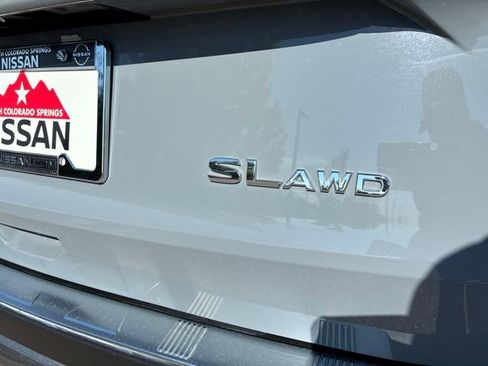 Used 2023 Nissan Rogue SL w/ SL Premium Package AWD/4WD image 13