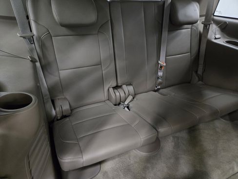 Used 2015 GMC Yukon SLT RWD image 12