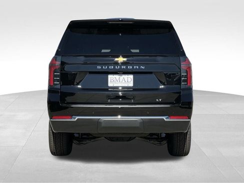 New 2026 Chevrolet Suburban LT image 11