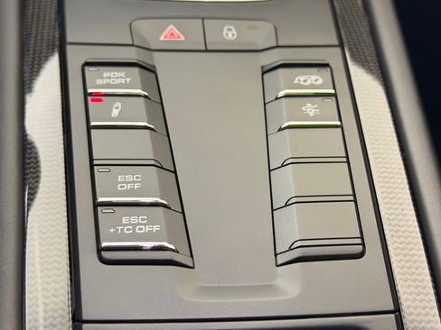 Certified 2019 Porsche 911 GT3 RS image 21