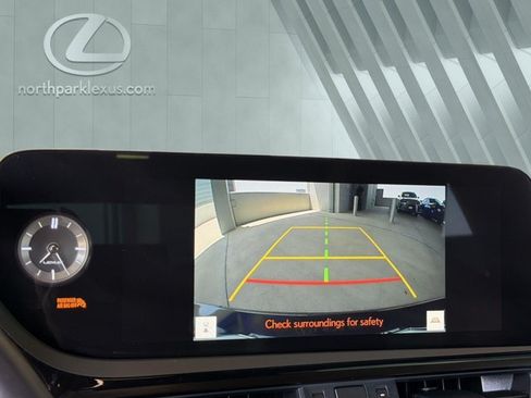 Certified 2024 Lexus ES 350 w/ Premium Package FWD image 16