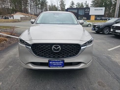 New 2025 MAZDA CX-5 AWD 2.5 S w/ Select Package image 9