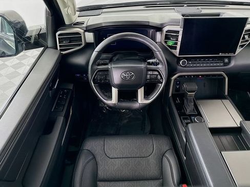 Used 2023 Toyota Sequoia Limited image 23