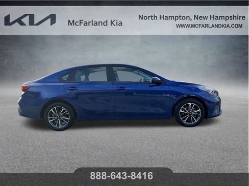 Used 2023 Kia Forte LXS image 8