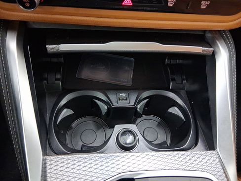 Certified 2025 BMW M440i image 24