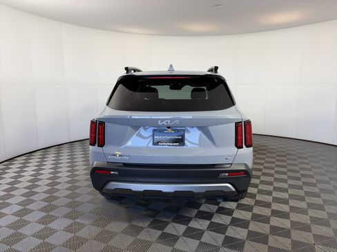 Certified 2023 Kia Sorento SX Prestige image 9