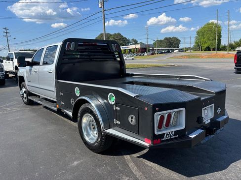 Used 2016 Chevrolet Silverado 3500 LT w/ LT Convenience Package image 7