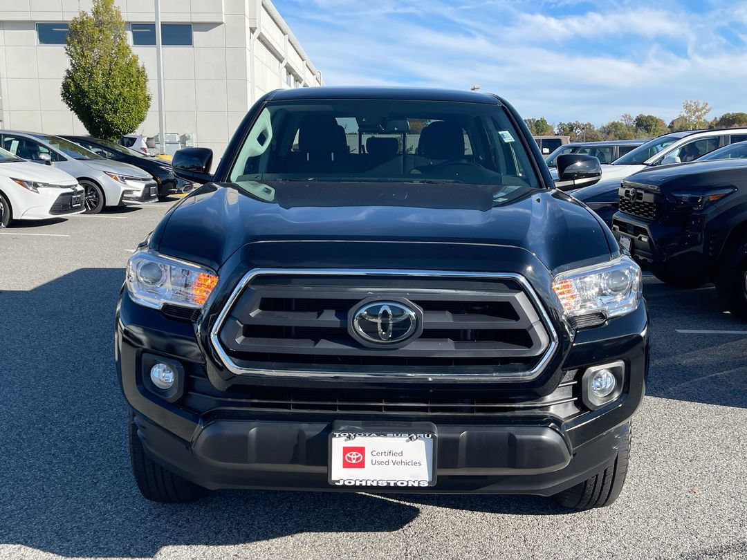Certified 2023 Toyota Tacoma SR5 AWD/4WD image 12