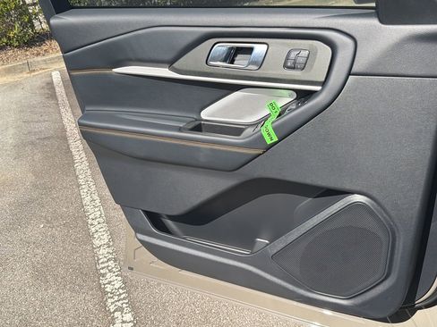 New 2026 Ford Explorer Tremor image 18