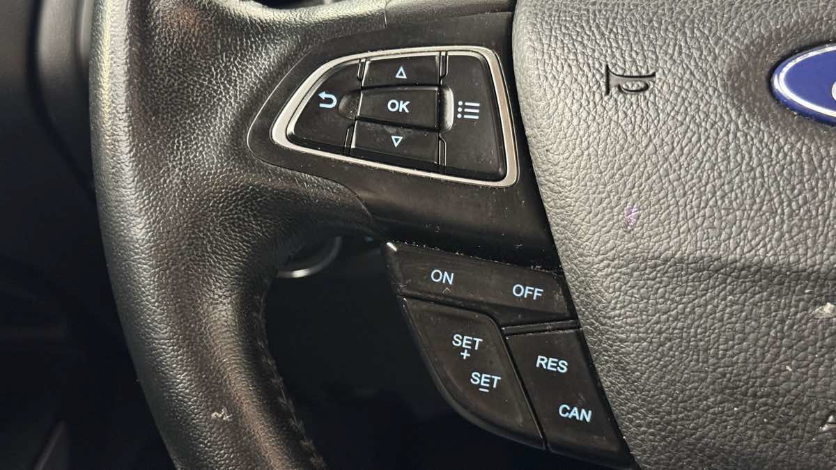 Used 2021 Ford EcoSport Titanium AWD/4WD image 18