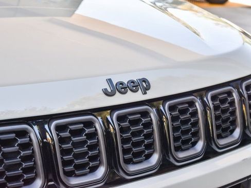 New 2026 Jeep Compass Limited image 9