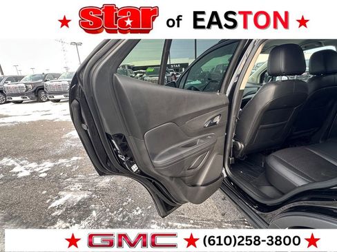 Used 2019 Buick Encore Preferred w/ Safety Package image 22