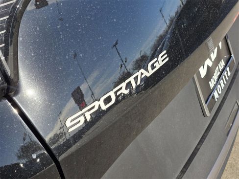 New 2026 Kia Sportage LX image 43