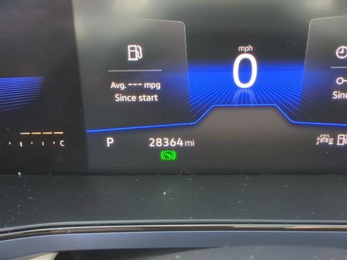 Certified 2022 Volkswagen Taos SE FWD image 33
