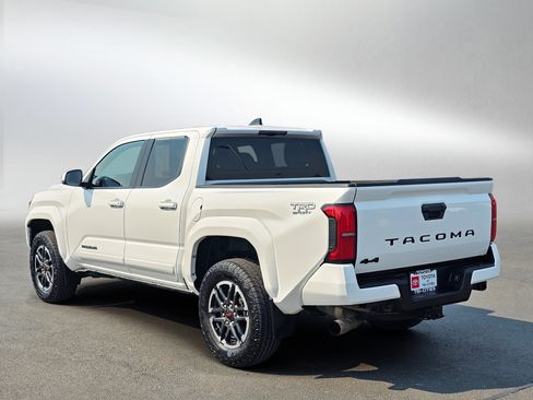 Used 2024 Toyota Tacoma TRD Sport AWD/4WD image 3