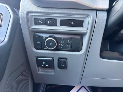 Used 2022 Ford F150 XLT w/ Equipment Group 302A High AWD/4WD image 15