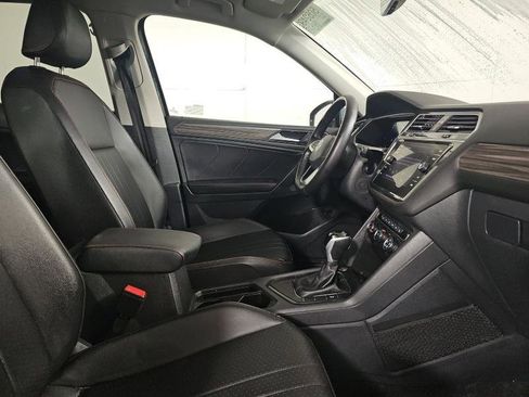 Used 2024 Volkswagen Tiguan Wolfsburg Edition image 29