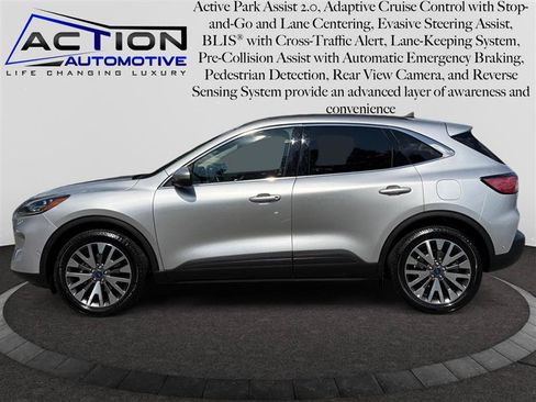 Used 2020 Ford Escape Titanium AWD/4WD image 5