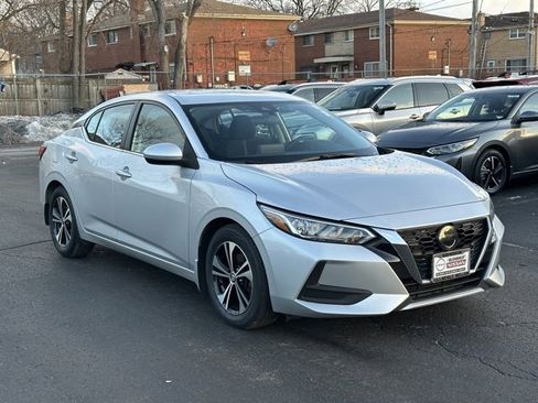 Certified 2022 Nissan Sentra SV w/ Trunk Package image 3