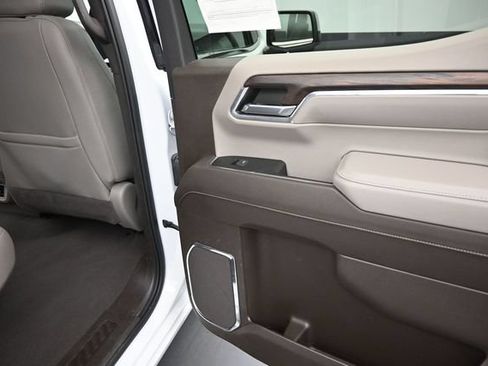 Used 2024 GMC Sierra 1500 SLT RWD image 24