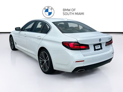 Used 2023 BMW 530i w/ Premium Package RWD image 5