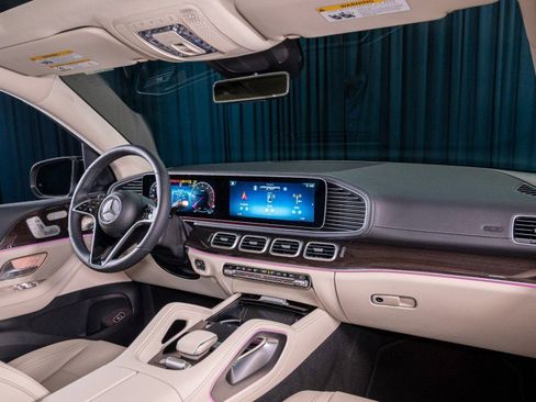 Used 2026 Mercedes-Benz GLS 450 4MATIC image 15