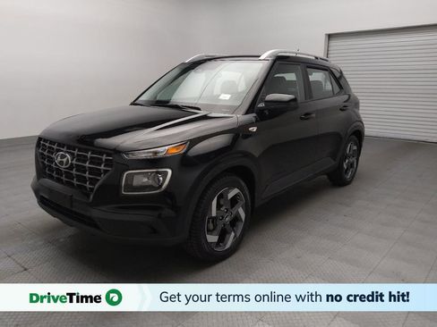 Used 2023 Hyundai Venue SEL image 1