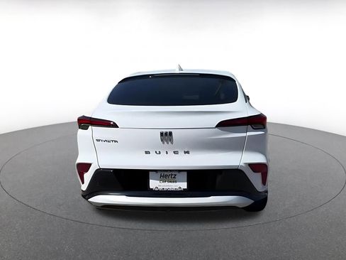 Used 2025 Buick Envista Sport Touring image 12