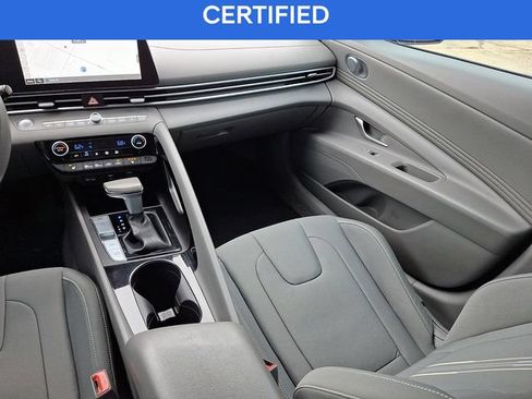 Certified 2023 Hyundai Elantra SEL w/ Convenience Package FWD image 16