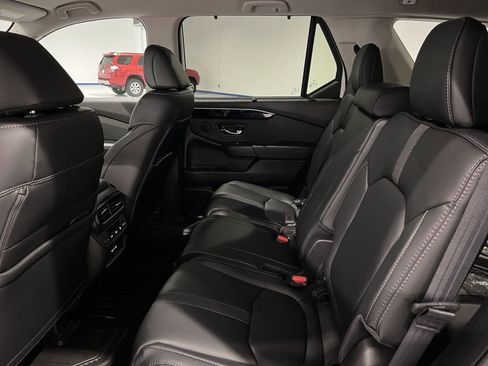 New 2025 Honda Pilot EX-L image 33