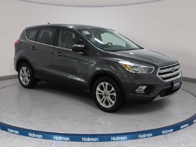 Used 2019 Ford Escape SE FWD image 4