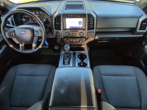 Used 2020 Ford F150 XLT w/ Equipment Group 302A Luxury AWD/4WD image 15