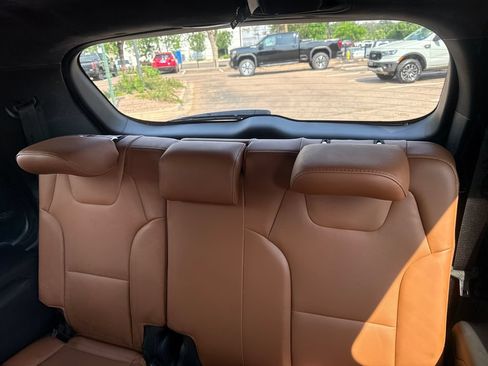 Used 2024 Kia Telluride SX Prestige X-Pro AWD/4WD image 21