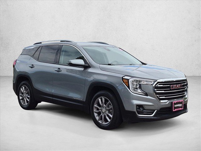 Certified 2024 GMC Terrain SLT AWD/4WD image 3