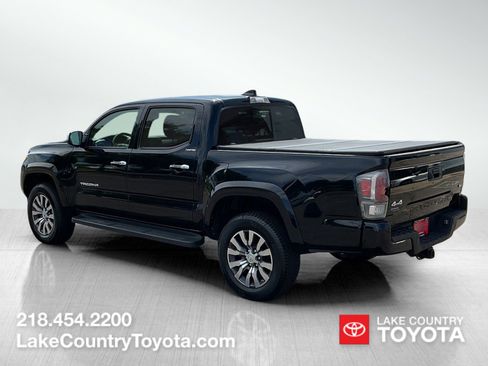 Used 2020 Toyota Tacoma Limited AWD/4WD image 3