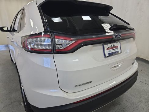 Used 2017 Ford Edge SEL w/ Equipment Group 201A AWD/4WD image 40