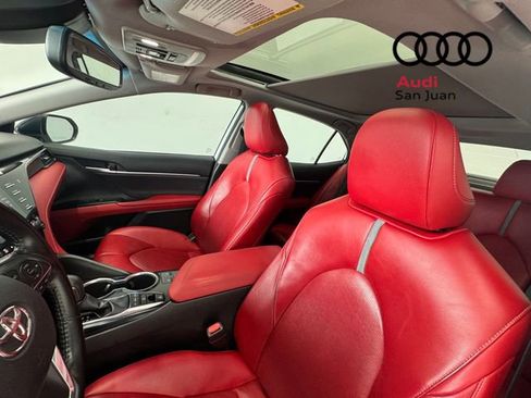 Used 2019 Toyota Camry XSE image 5