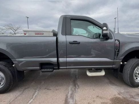 Used 2024 Ford F250 XL w/ Snow Plow Prep Package image 9