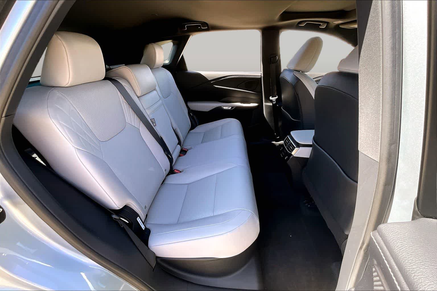 Used 2025 Lexus RX 350 Premium FWD image 37