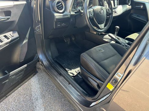Used 2014 Toyota RAV4 XLE AWD/4WD image 20