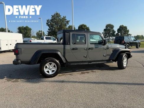 Used 2020 Jeep Gladiator Sport w/ Quick Order Package 24S AWD/4WD image 14